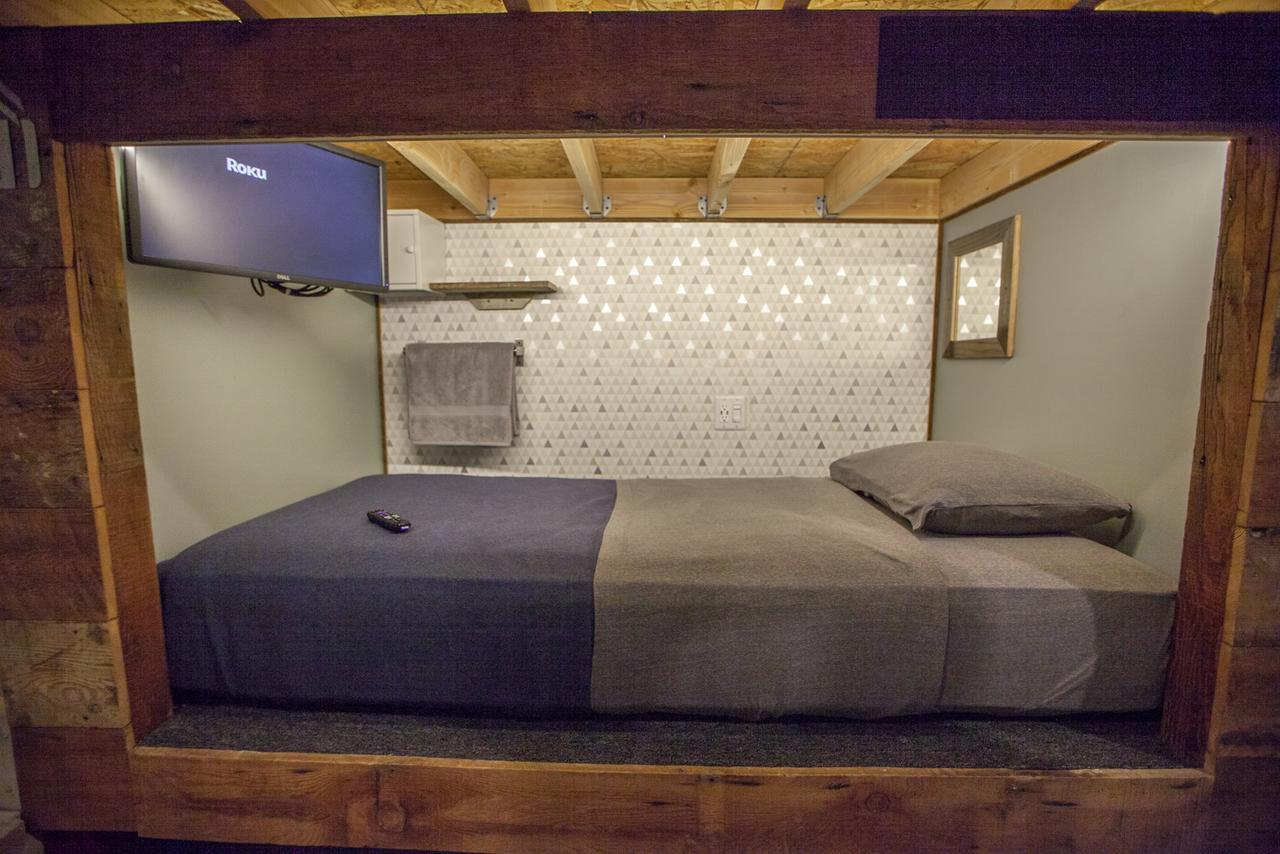 A Pousada Podshare East Hollywood Los Angeles Exterior foto